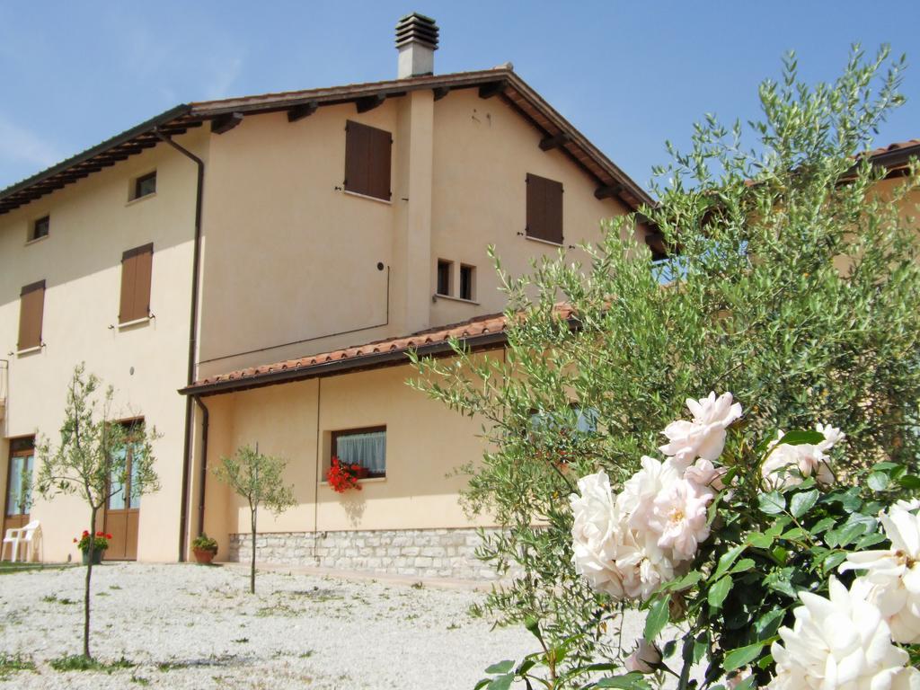 Agriturismo Casella Del Piano Gubbio Buitenkant foto