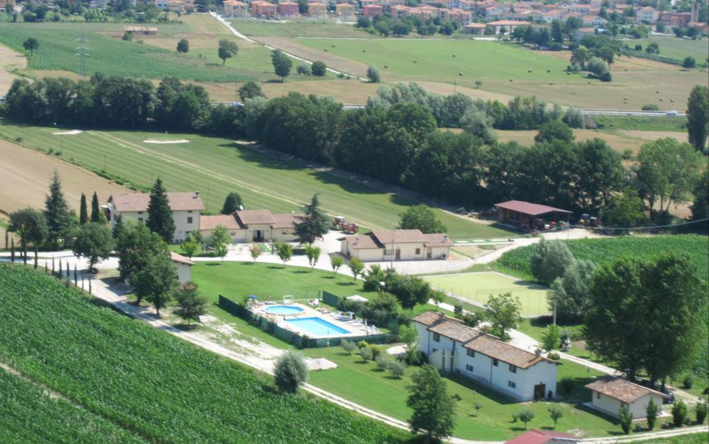 Agriturismo Casella Del Piano Gubbio Buitenkant foto